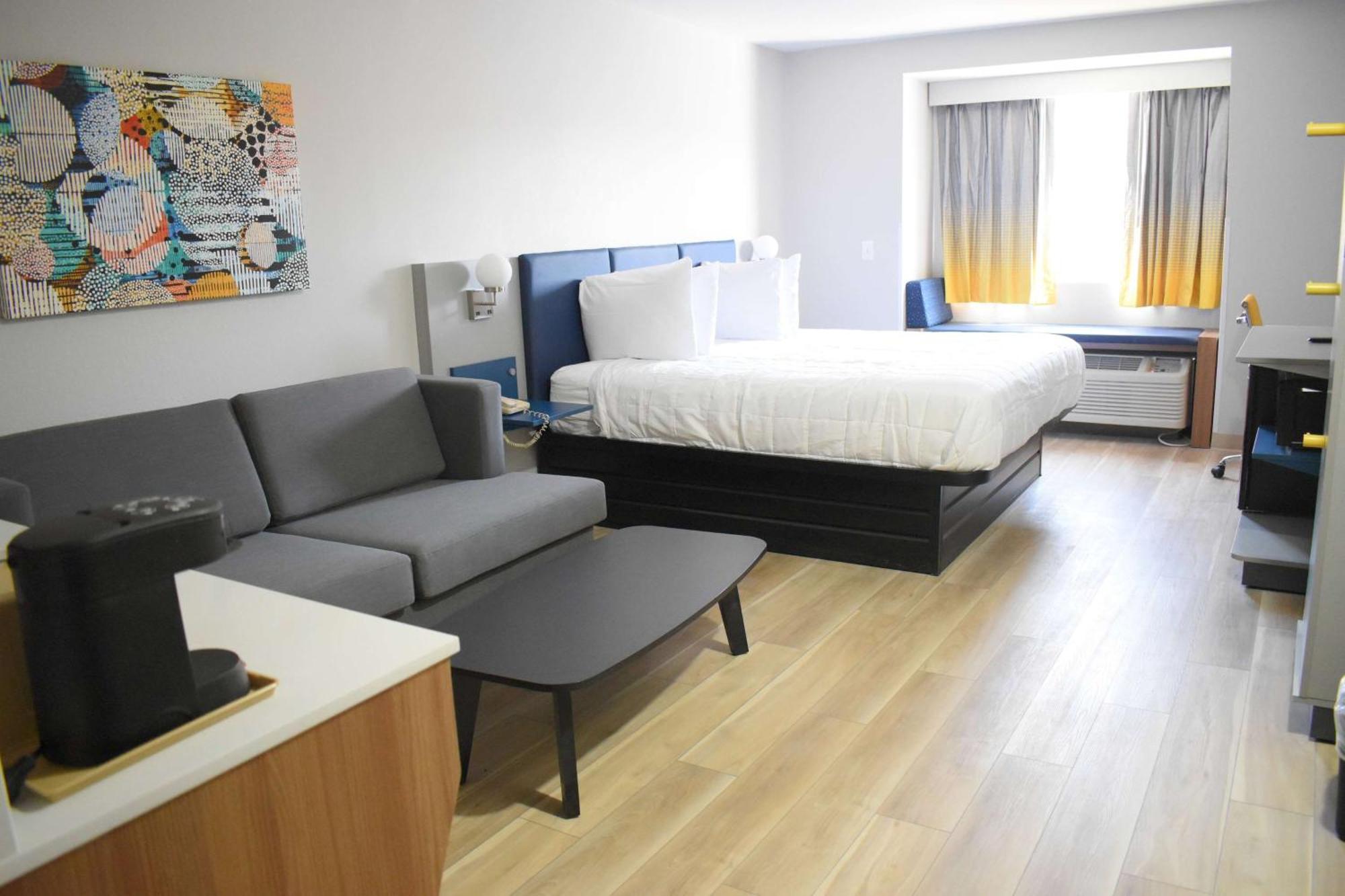 Microtel Inn & Suites By Wyndham Норкрос Екстериор снимка