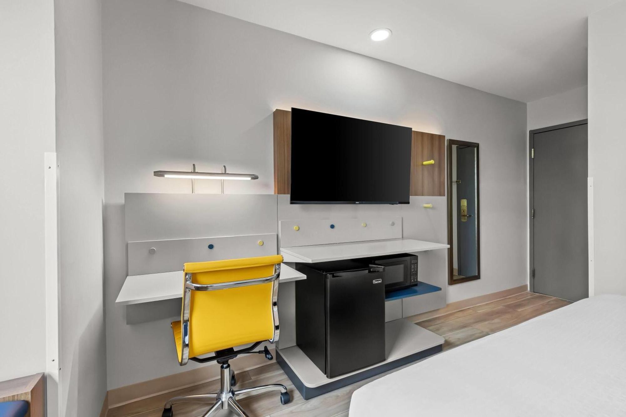 Microtel Inn & Suites By Wyndham Норкрос Екстериор снимка
